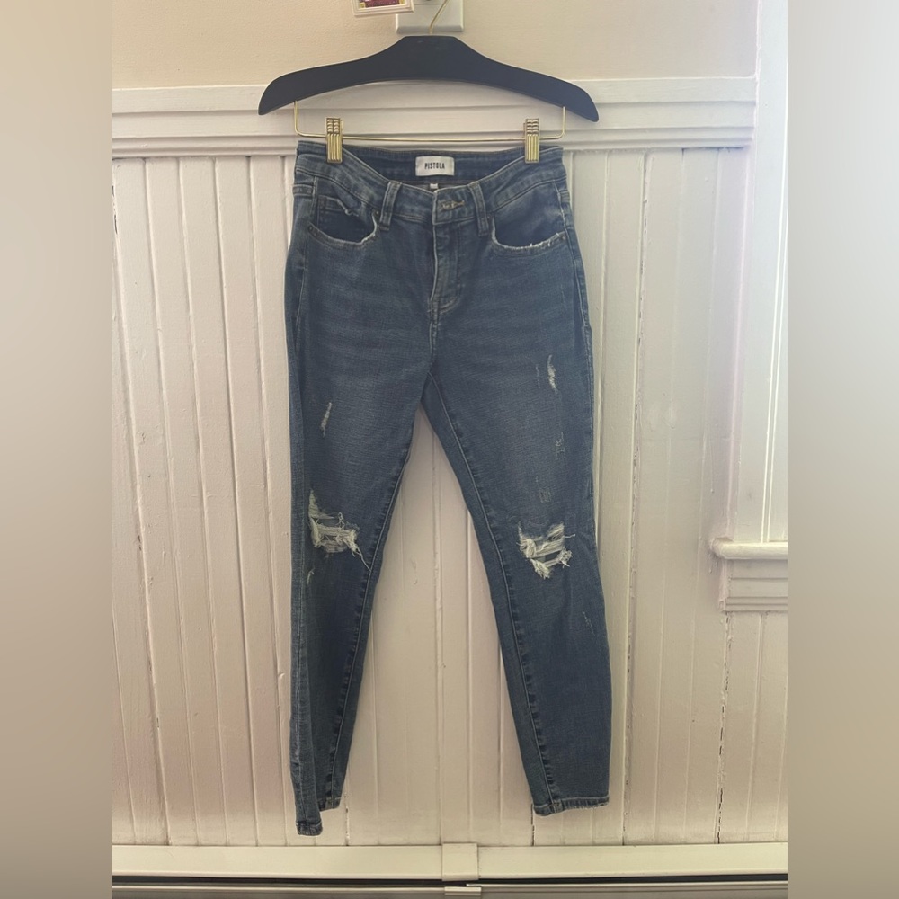 like new Pistola, skinny, rip jeans
